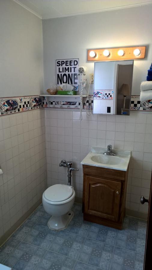 White Valley Motel Saint Charles ภายนอก รูปภาพ